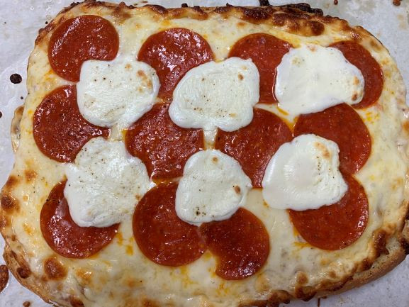 Flatbread Pizza - Pepperoni and Mozzarella